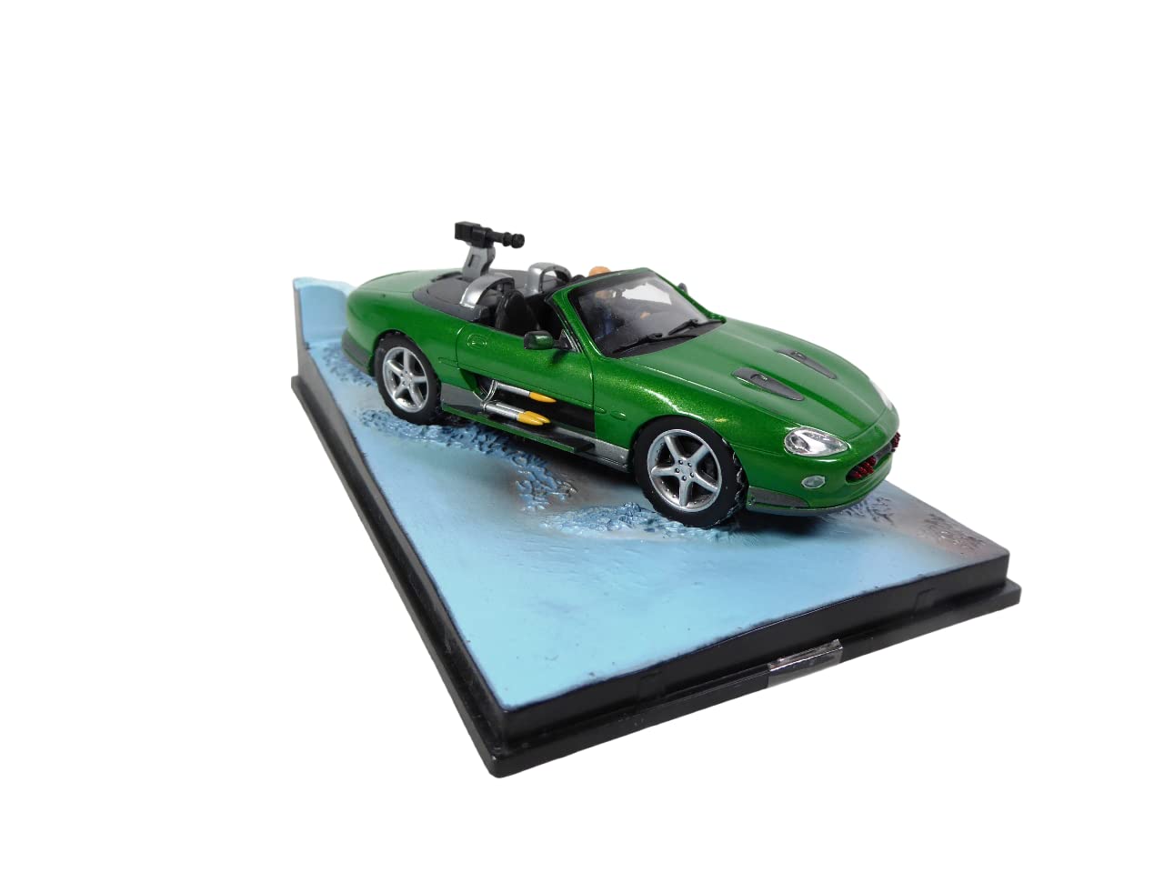 James Bond Jaguar XKR 007 Die Another Day - 1/43 Model DY006